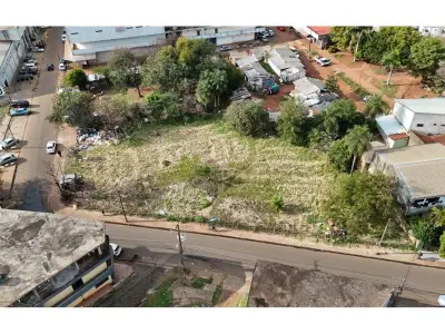 Terreno à venda em esquina em Encarnación, Itapúa