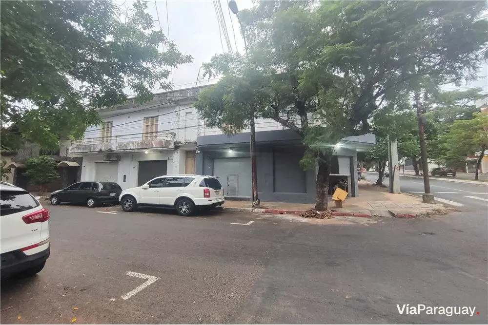 Terreno à venda em esquina no General Díaz, Asunción