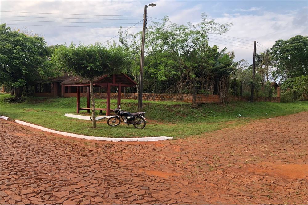 Land for sale on corner in Hohenau, Itapúa