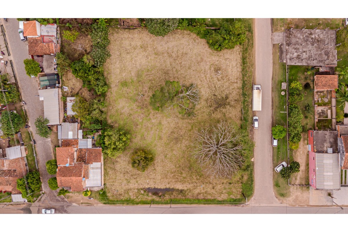 Terreno à venda em esquina em Pilar, Ñeembucú