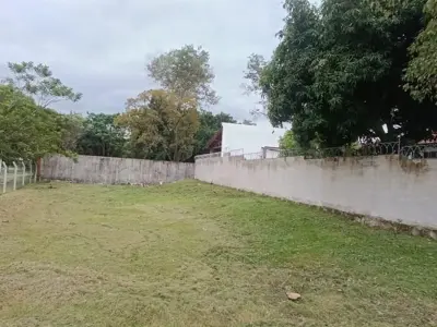 Land for sale on corner in San Bernardino Centro