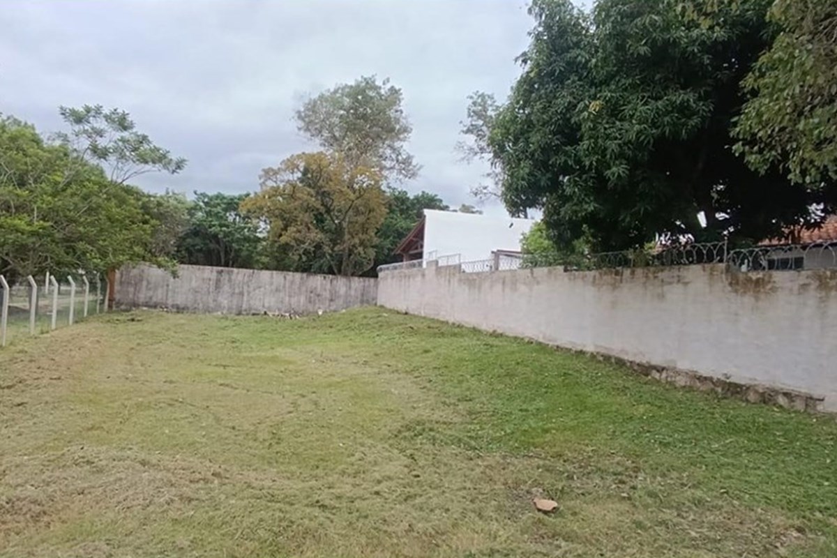 Terreno à venda em esquina em San Bernardino Centro