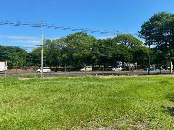 Terreno en venta en esquina sobre Ruta Transchaco, Asunción