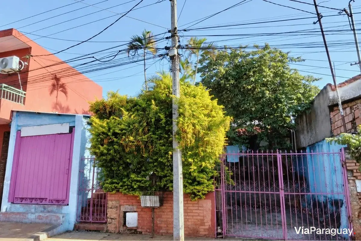 Terreno à venda em Fernando de la Mora
