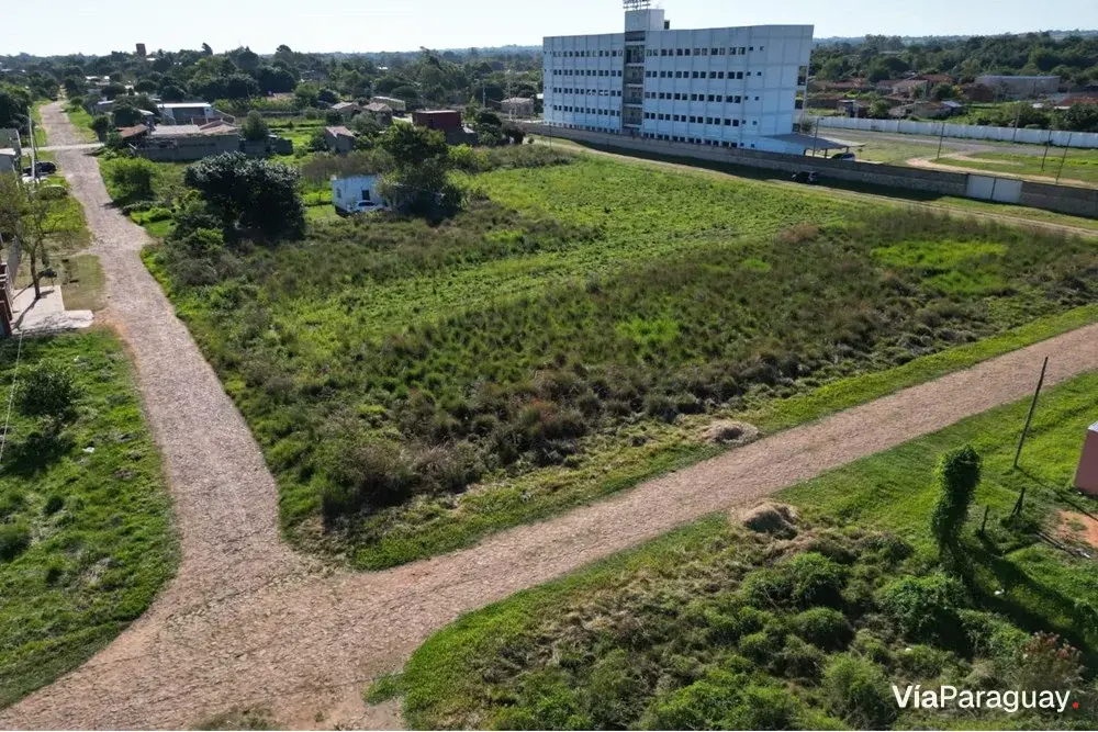 Terreno à venda em Guarambaré, Central