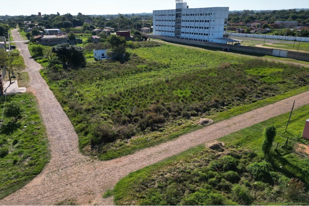 Terreno à venda em Guarambaré, Central