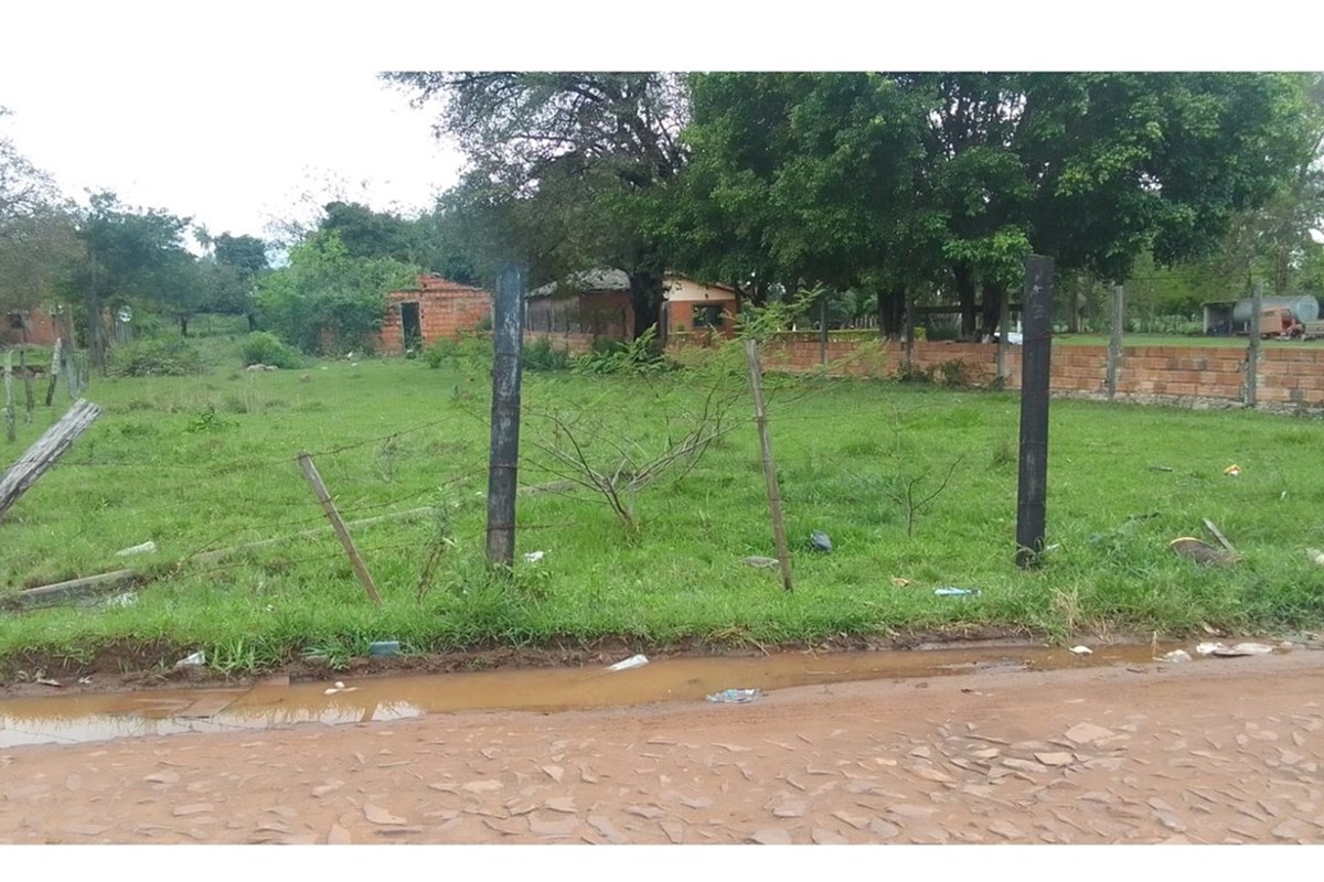 Terreno à venda em Guazú Virá, Itauguá