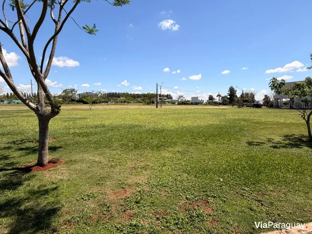 Terreno en venta en Hernandarias, Tati Yupi