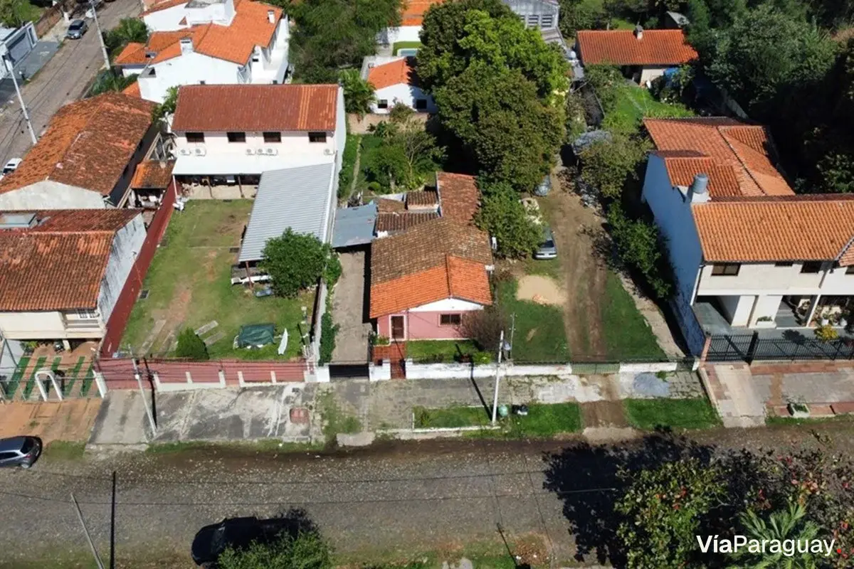 Land for sale in Herrera, Asunción