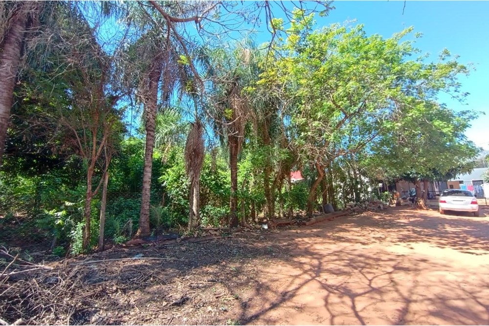 Terreno à venda em Isla Bogado, Luque