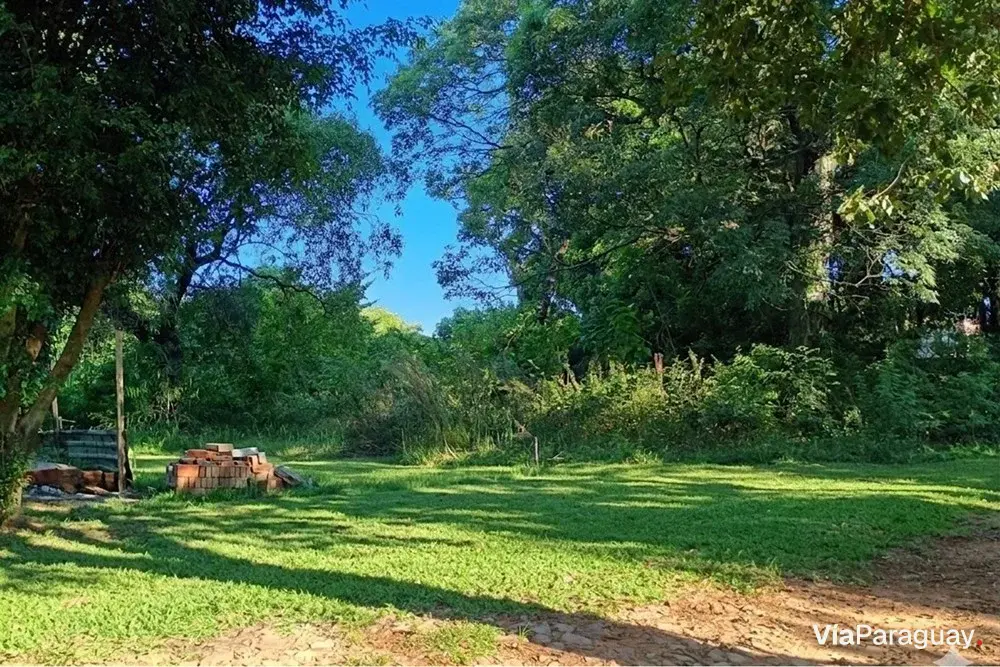 Terreno à venda em Isla Bogado, Luque