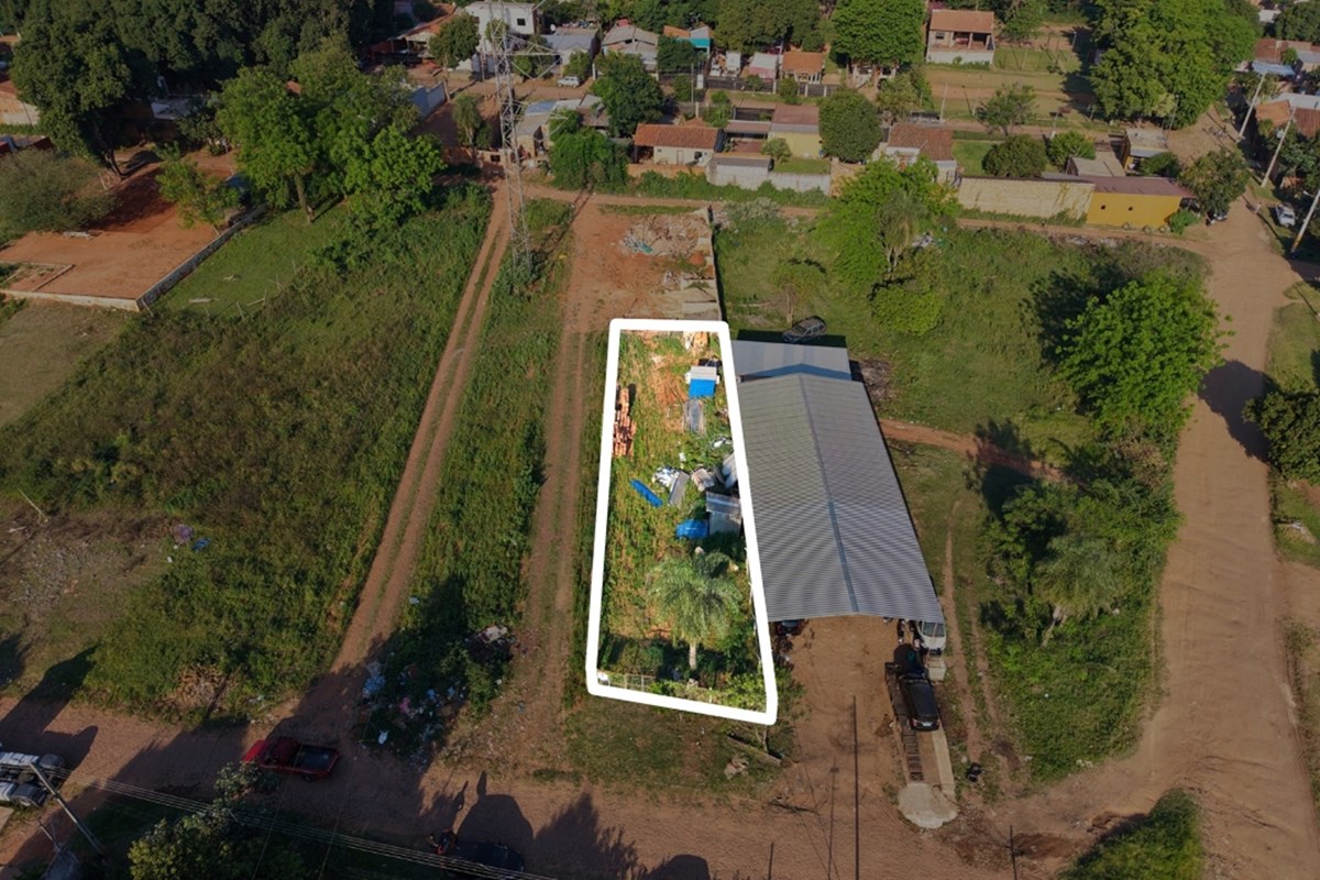 Land for sale in Isla Bogado, Luque
