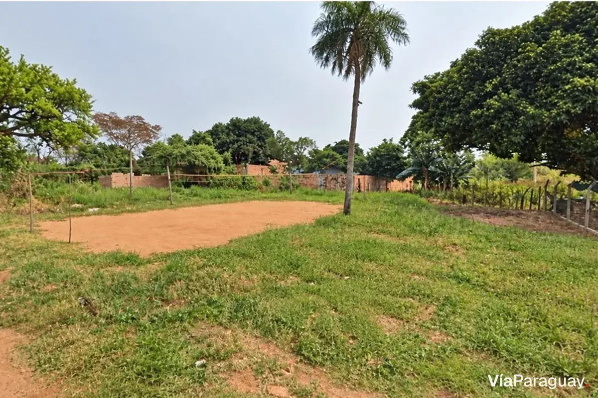 Terreno à venda em Itauguá, Central – 360 m²