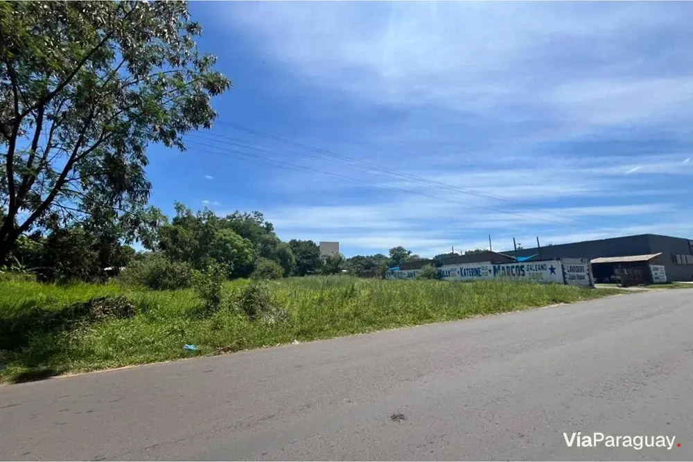 Terreno à venda em Itauguá, Central