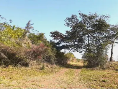 Terreno à venda em Itauguá, Valle Karé, 2.160 m²