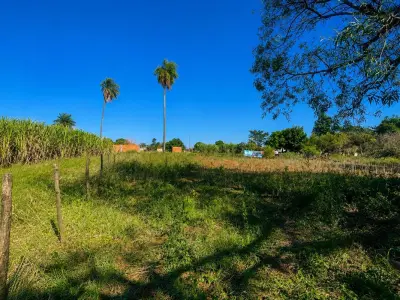 Terreno à venda em J. A. Saldívar, Central
