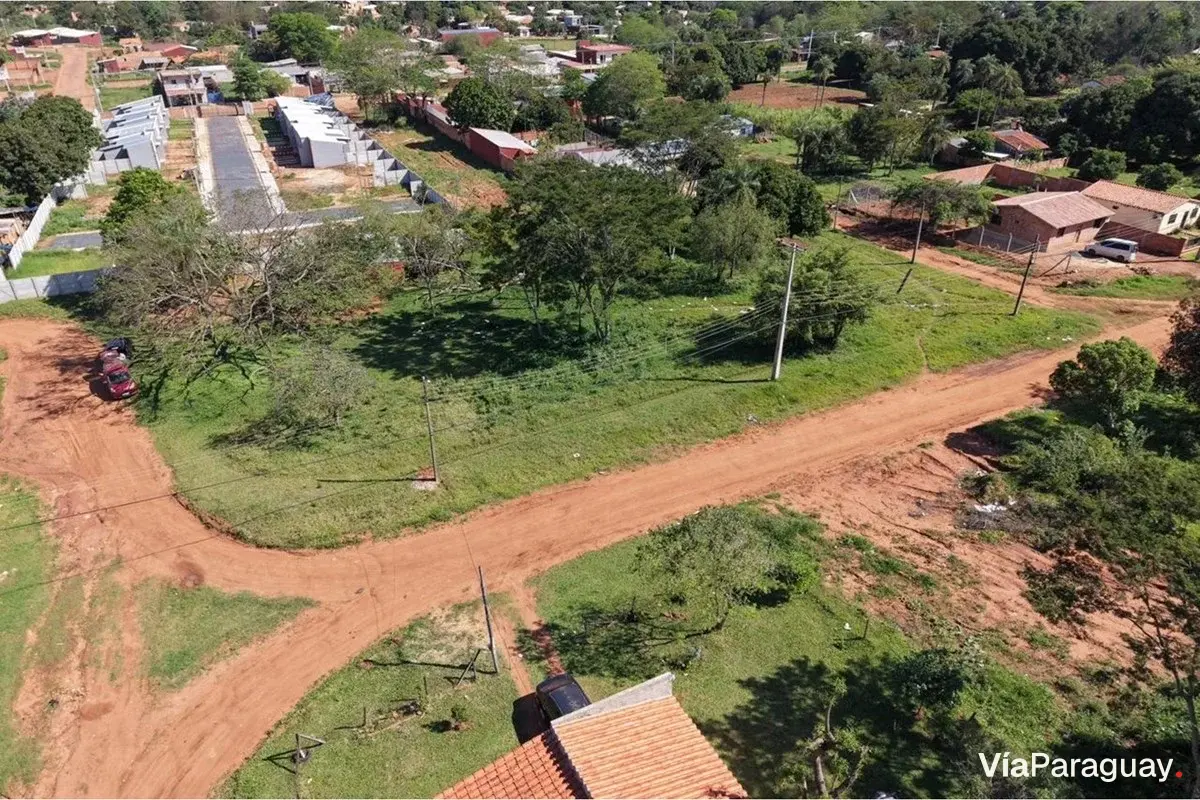 Terreno à venda em Kennedy, Capiatá