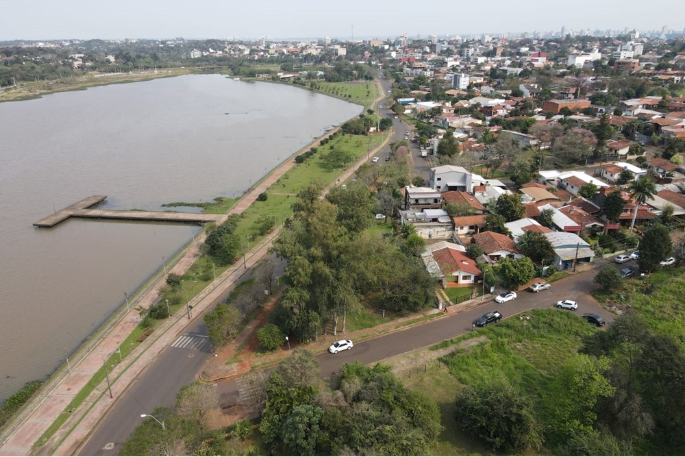 Terreno à venda em La Paz, Encarnação