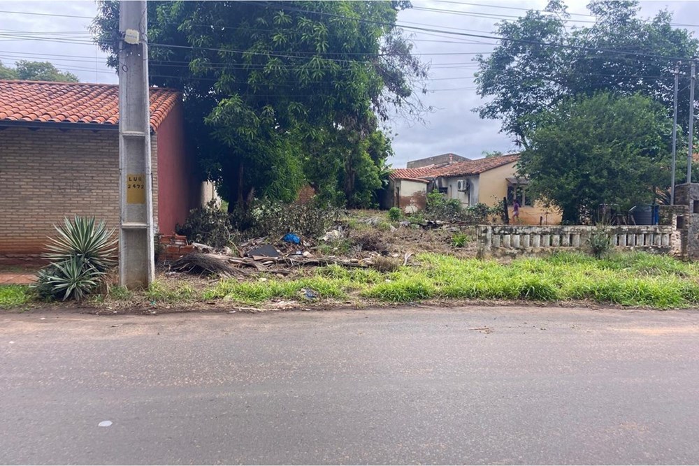 Terreno en venta en Laurelty, Luque