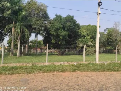 Terreno en venta en Laurelty, Luque, con gran potencial