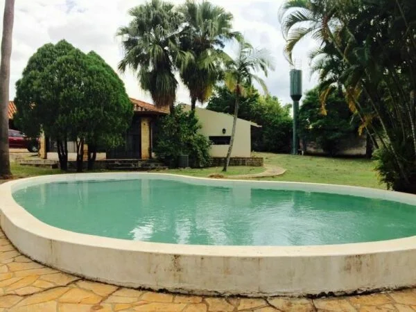 Terreno à venda em Laurelty, Luque — conjunto de 10 lotes em esquina