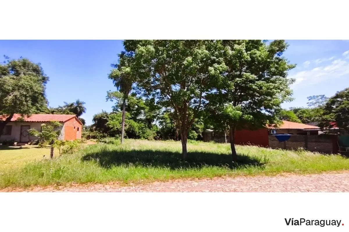 Terreno à venda em Limpio, bairro Cuatro Vientos