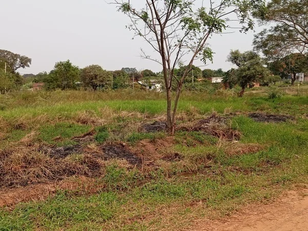 Terreno en venta en Loma Merlo, Luque