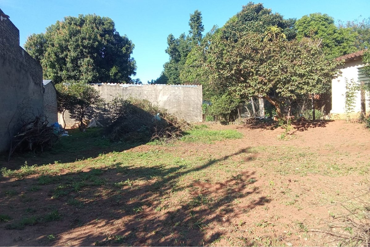 Terreno à venda em Los Naranjos, Ñemby