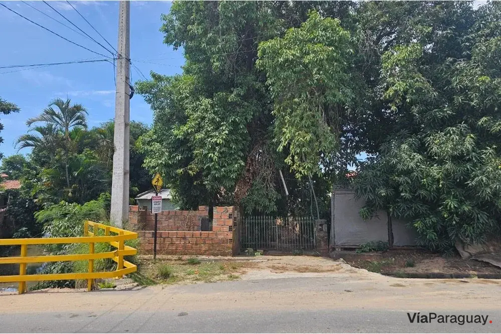 Land for sale in Luque, Campo Grande neighborhood