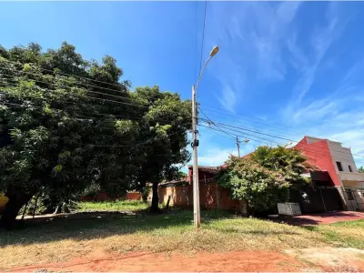 Terreno à venda em Luque, Central