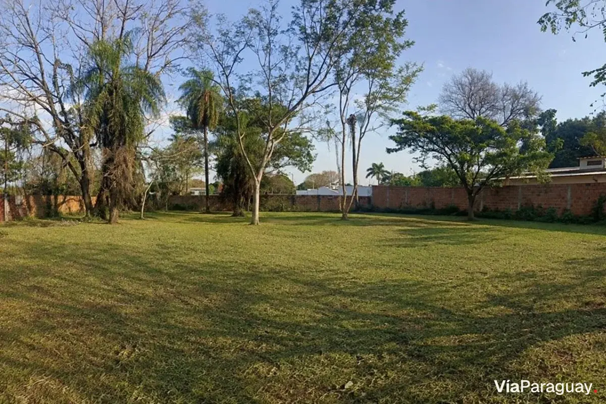 Terreno en venta en Luque, Central, 960 m²