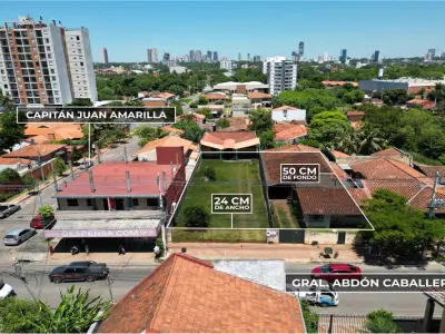 Terreno à venda em Luque, região do CIT