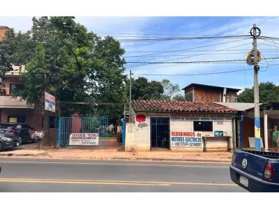 Terreno à venda em Luque, área comercial