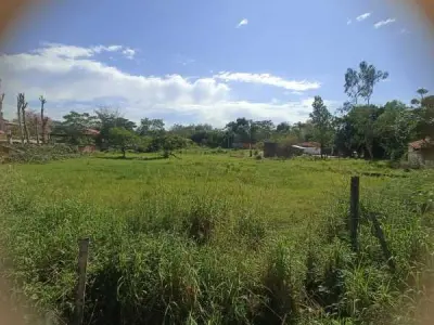 Land for sale in Luque, Rakyura area one block from paved road