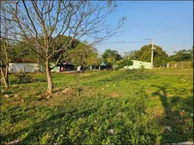 Terreno en venta en Mariano Roque Alonso, Barrio Arecaya