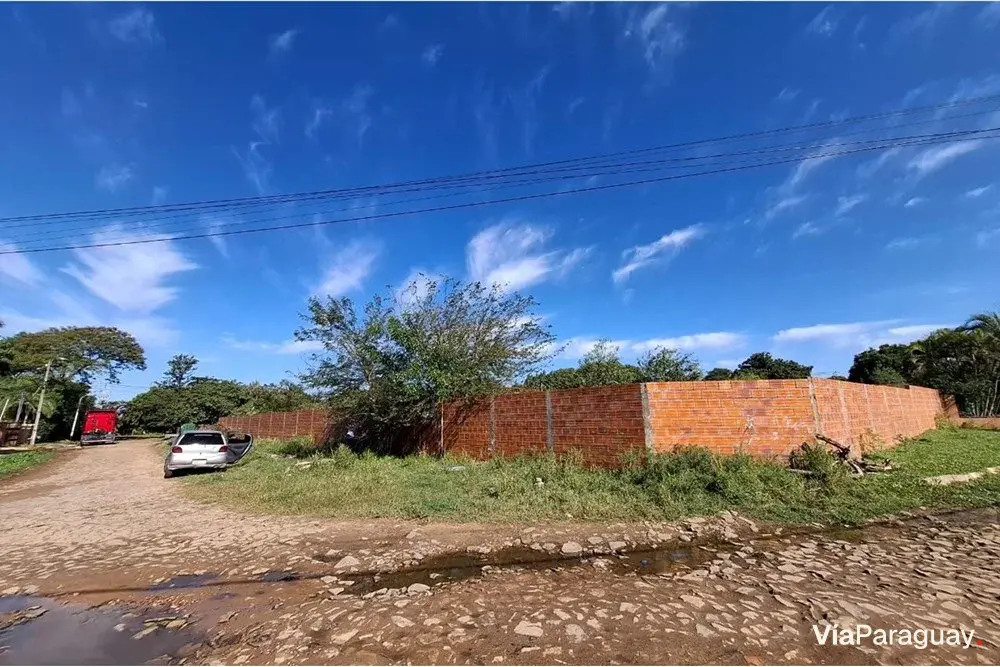 Terreno à venda em Mariano Roque Alonso, La Concordia
