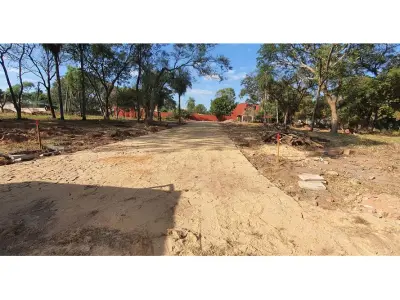 Terreno à venda em Mbachio II, Lambaré