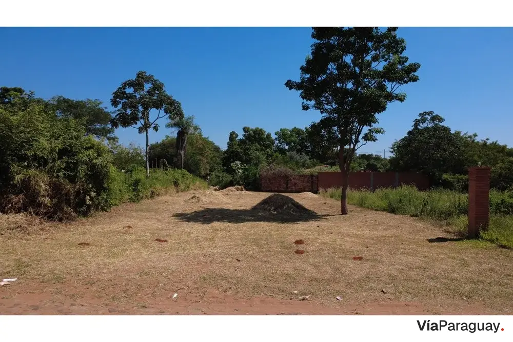 Land for sale in Mora Kue, Luque