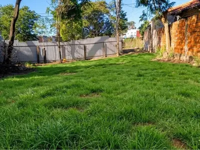 Terreno à venda em Ñemby, bairro Los Naranjos
