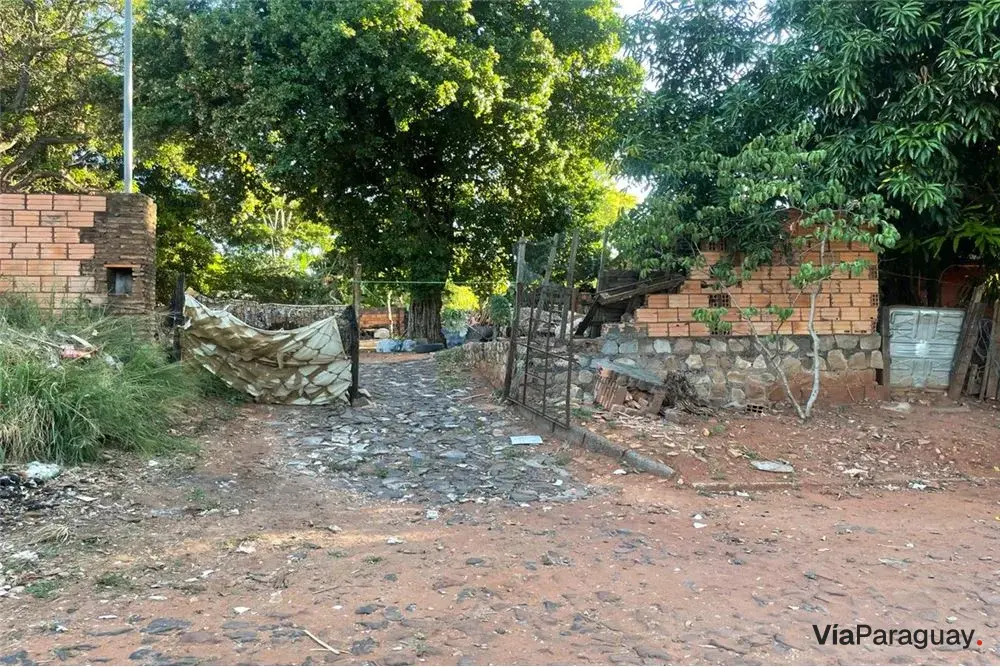 Terreno à venda em Ñemby, Central