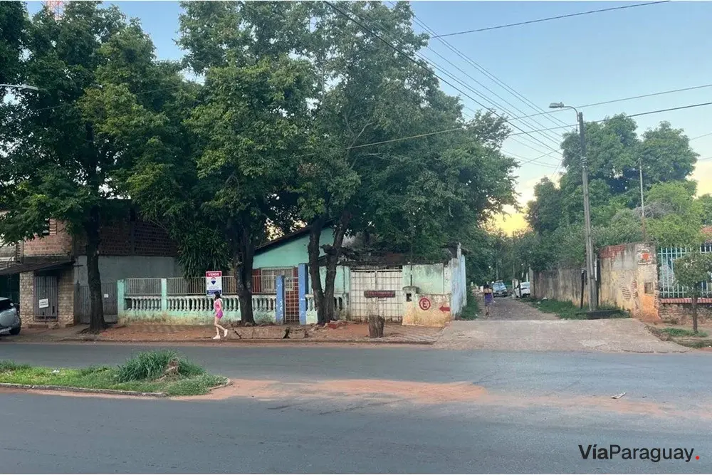 Terreno à venda em Ñemby, Central, 540 m²