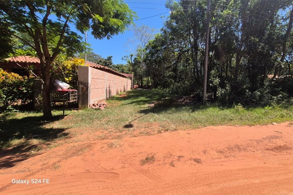 Terreno en venta en Paraguarí, 384 m²