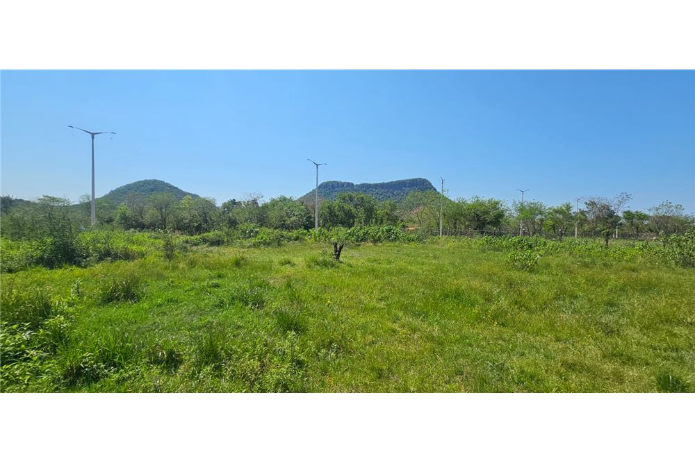 Terreno en venta en Paraguarí, a pasos del Parque Lineal