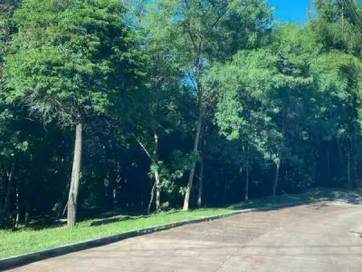 Terreno à venda no Paraná Country Club, Hernandarias — 2.347 m²