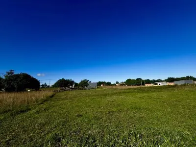 Terreno à venda em Pedrozo Sub-Urbano, Ypacaraí