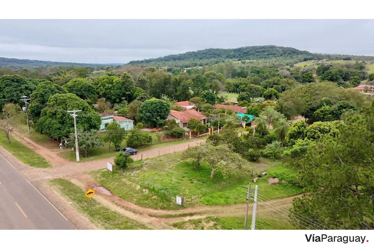 Terreno à venda em Piribebuy, na rodovia