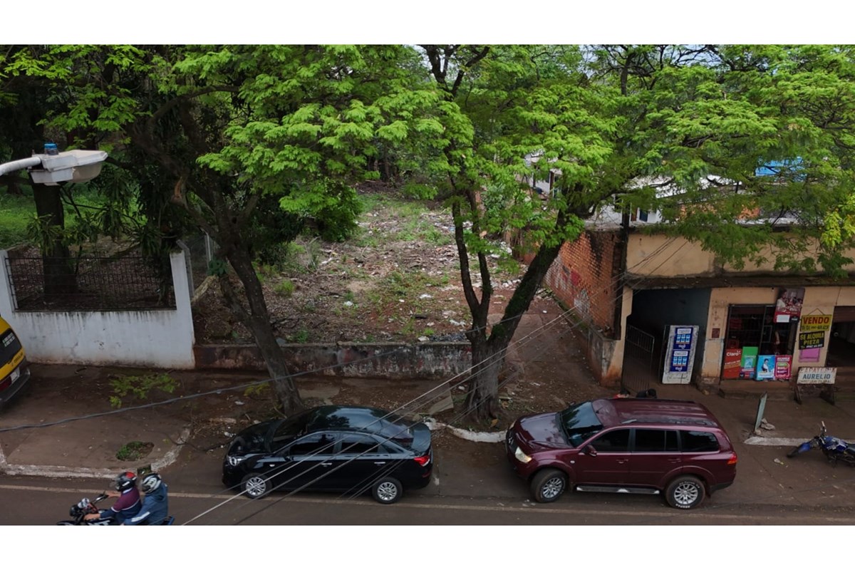 Terreno en venta en Presidente Franco, Alto Paraná