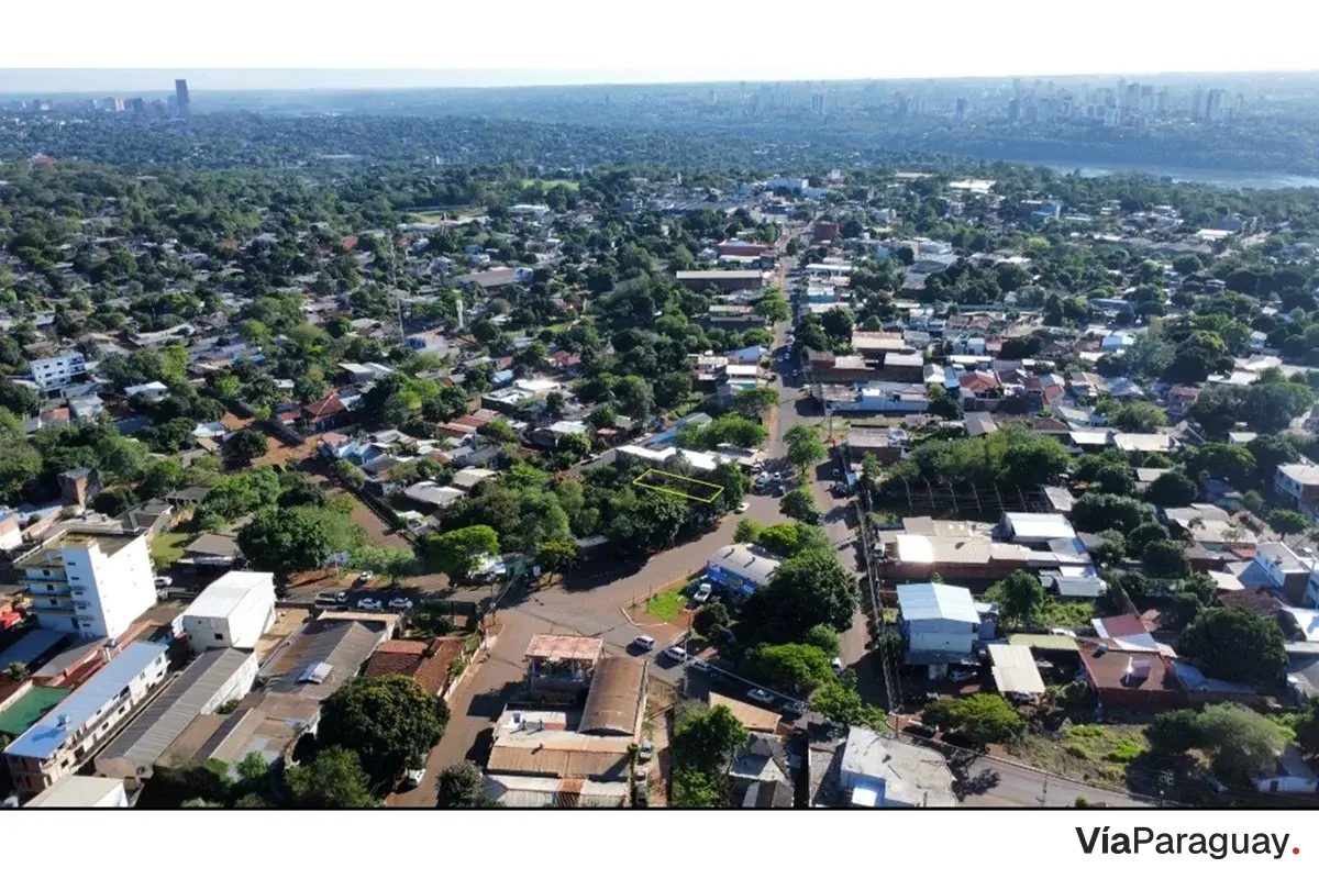 Terreno à venda em Presidente Franco, Alto Paraná