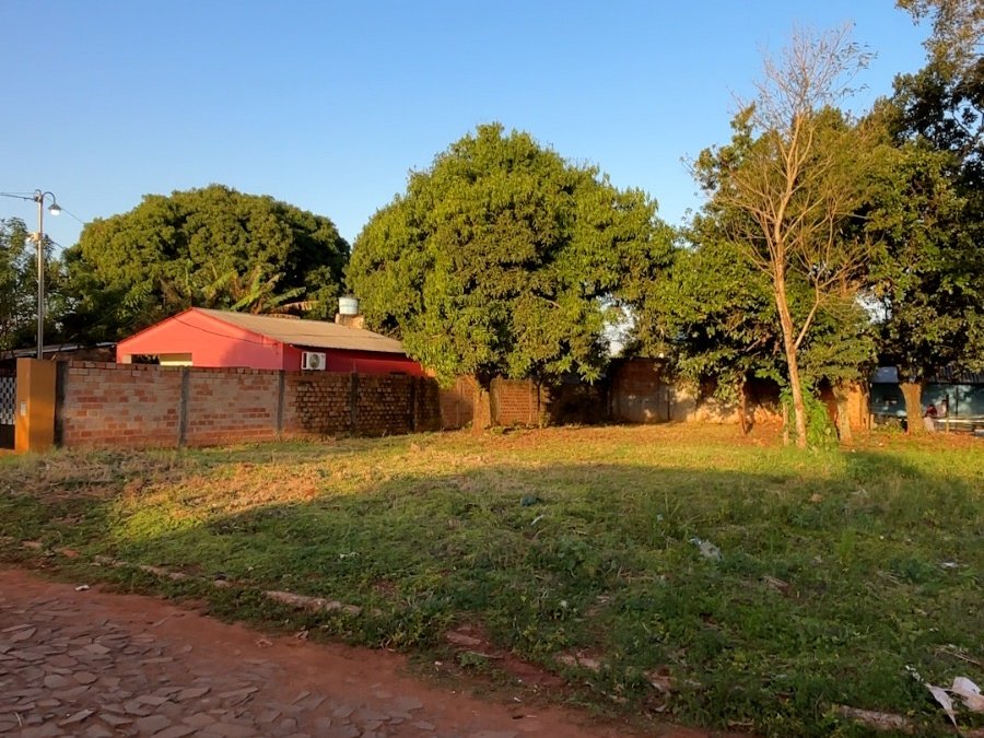 Terreno à venda em Presidente Franco, San Miguel