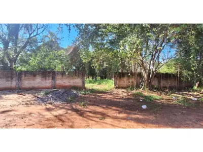 Terreno à venda em Primer Barrio, Luque